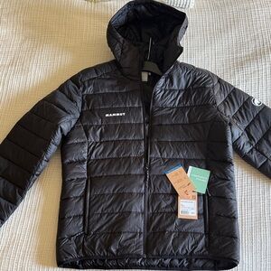 Mammut Black Quilted Puffer Jacket with Hood